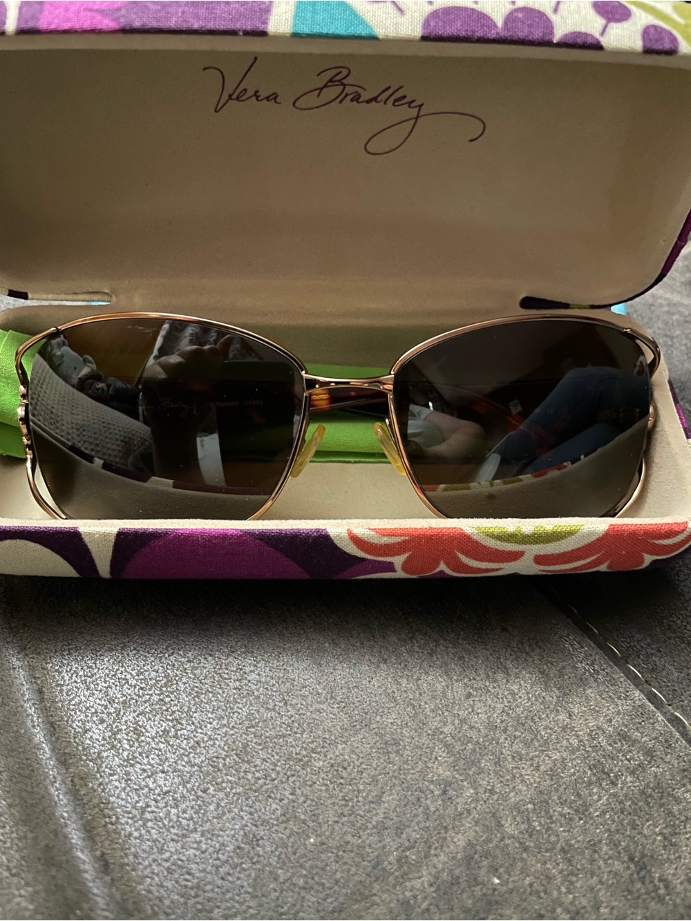 Vera Bradley polarized Hannah Women's Brown Gradient Sunglasses w/case